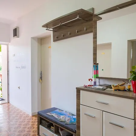 Apartment Boksic Mlini